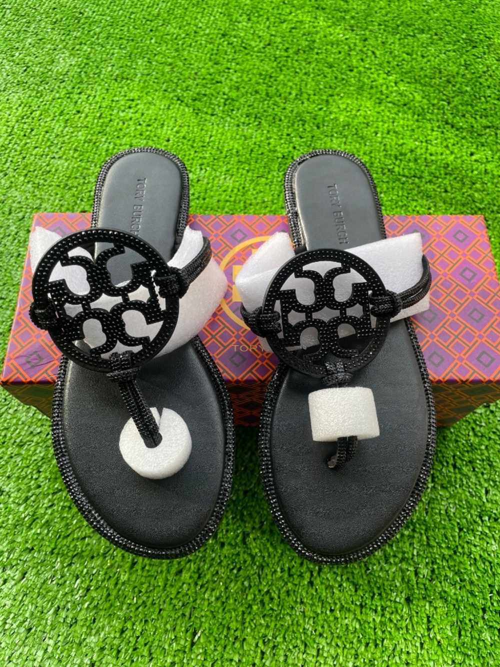 Tory Burch Sandals Women's 8 Miller Black Patent Thong - Picture 3 of 6